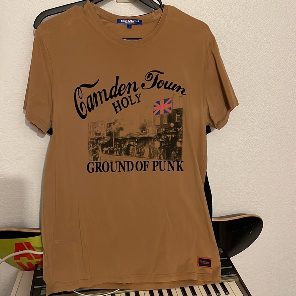 Bandili Camden Town #Graphic Tee "Ground of #Punk"